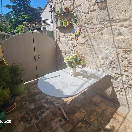 Maison De Charme Villeneuve Les Avignon Exterior foto