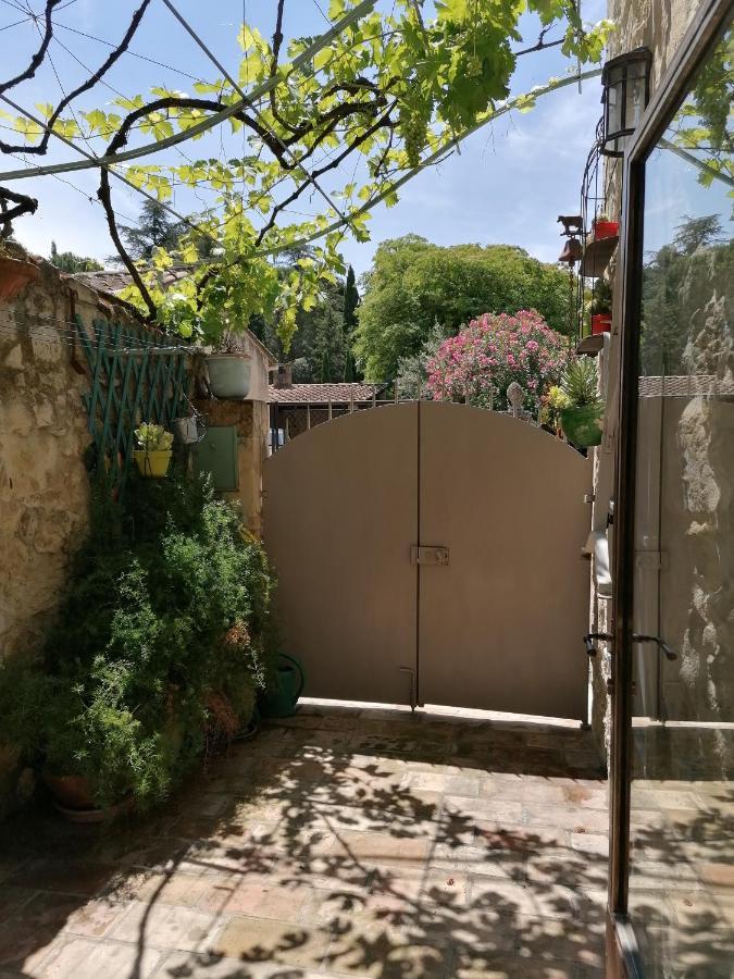 Maison De Charme Villeneuve Les Avignon Exterior foto